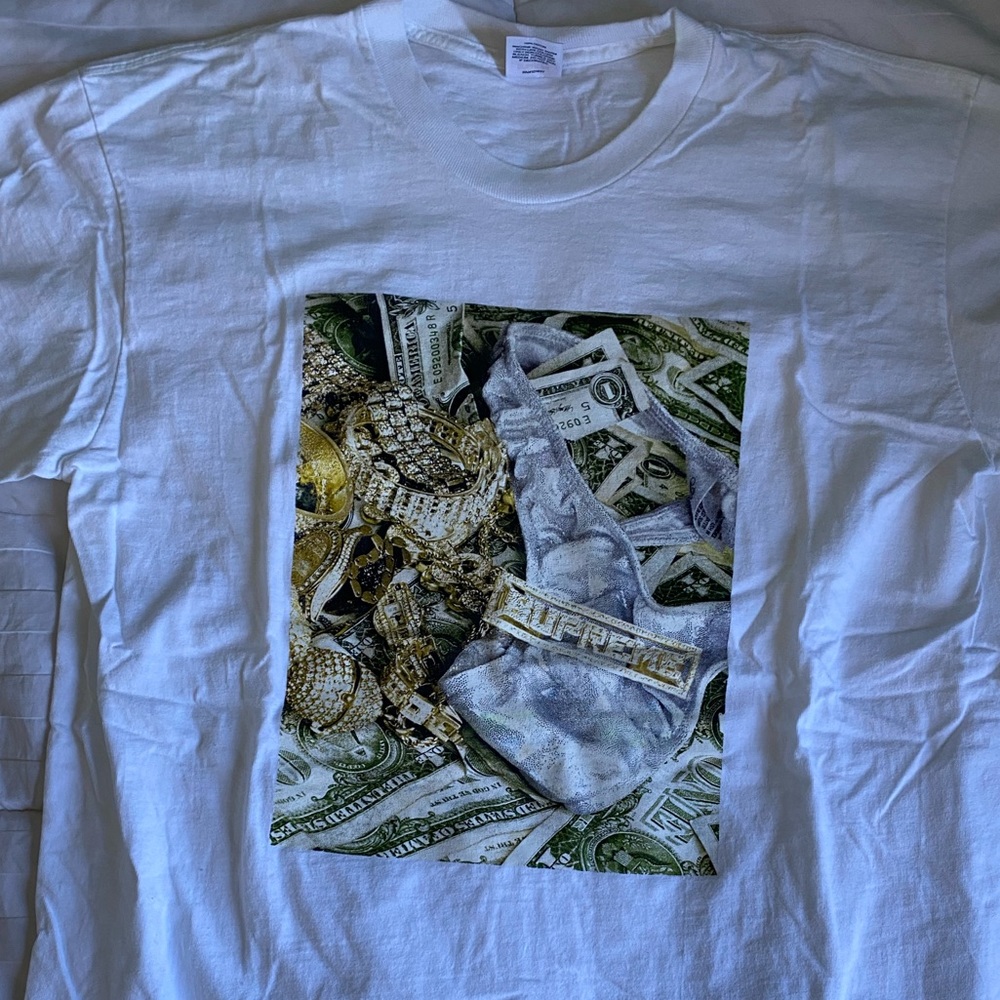 Supreme money tee